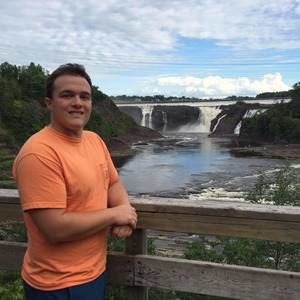 Meet your Posher, Austin